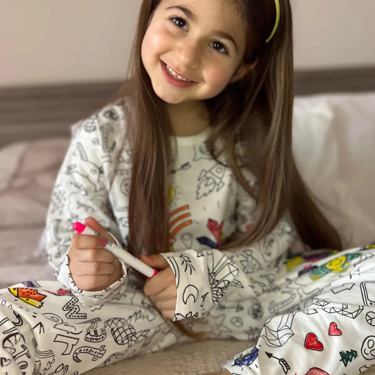 Dvodelna otroška pižama za pobarvati | Zabava (4-8 let)