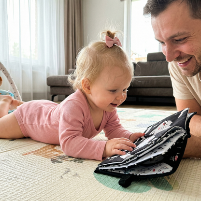 Senzorična igrača za igro na trebuščku z trobljo | 0–12 mesecev